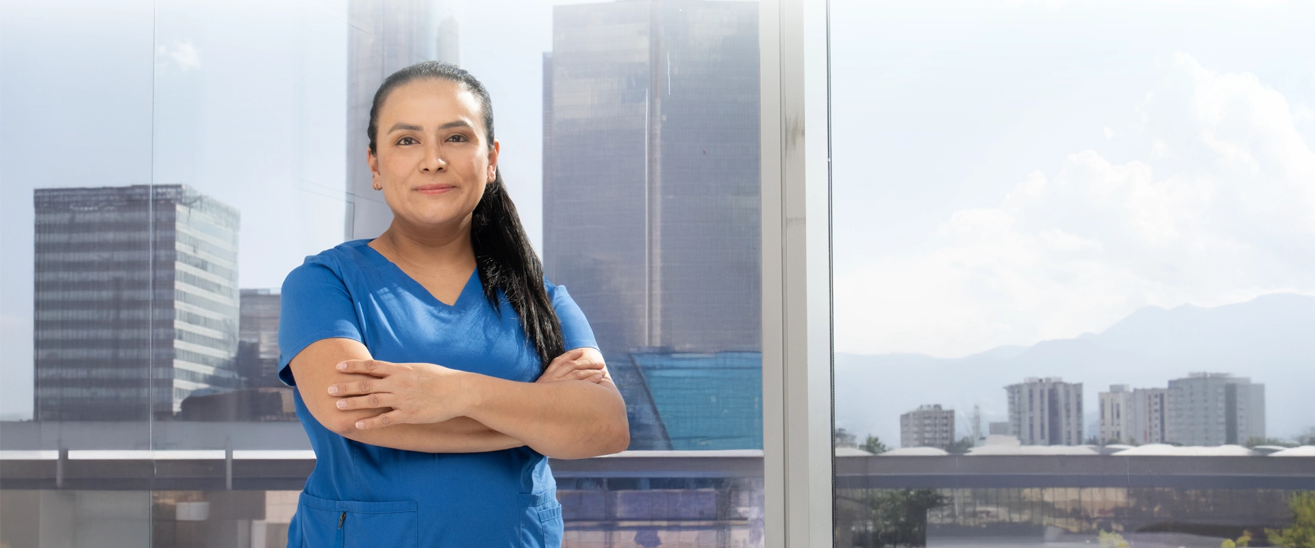 Dra. Adriana Acuña Euán - Ginecóloga Oncóloga